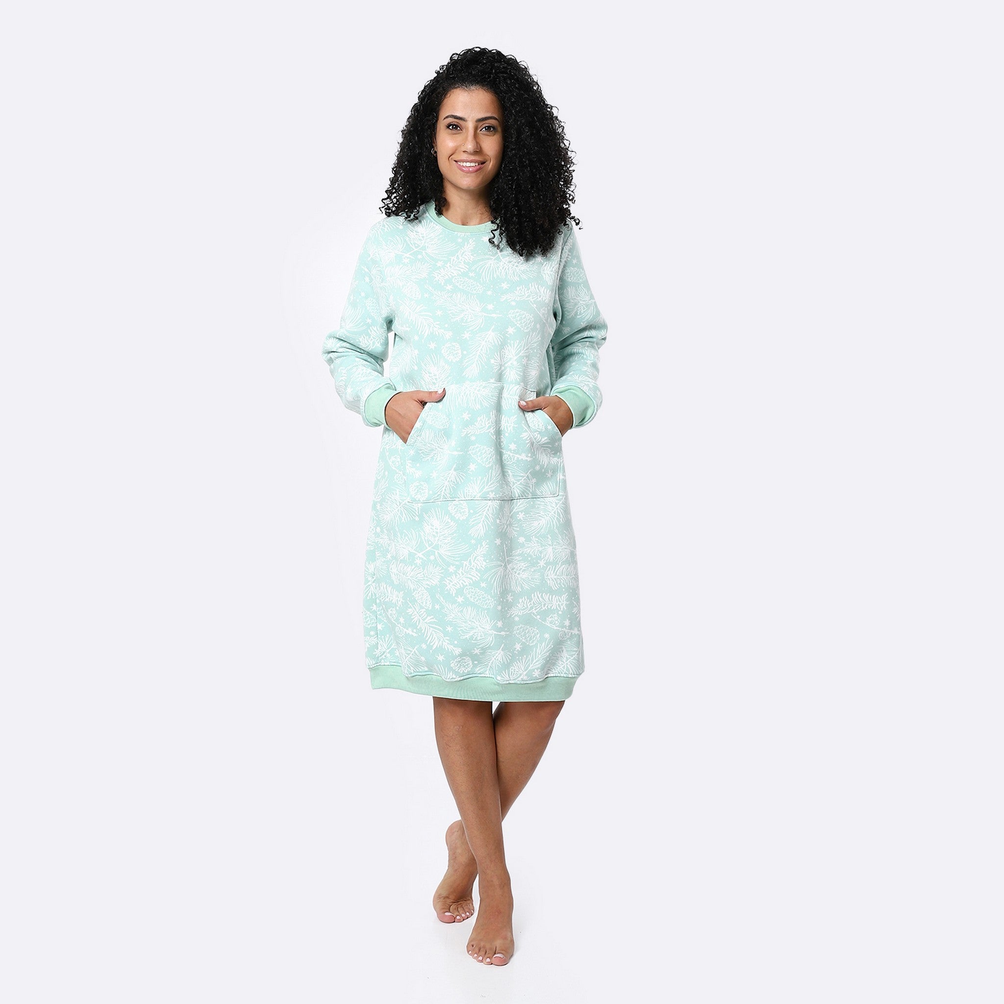 Christmas Vibes Mint Sleepshirt