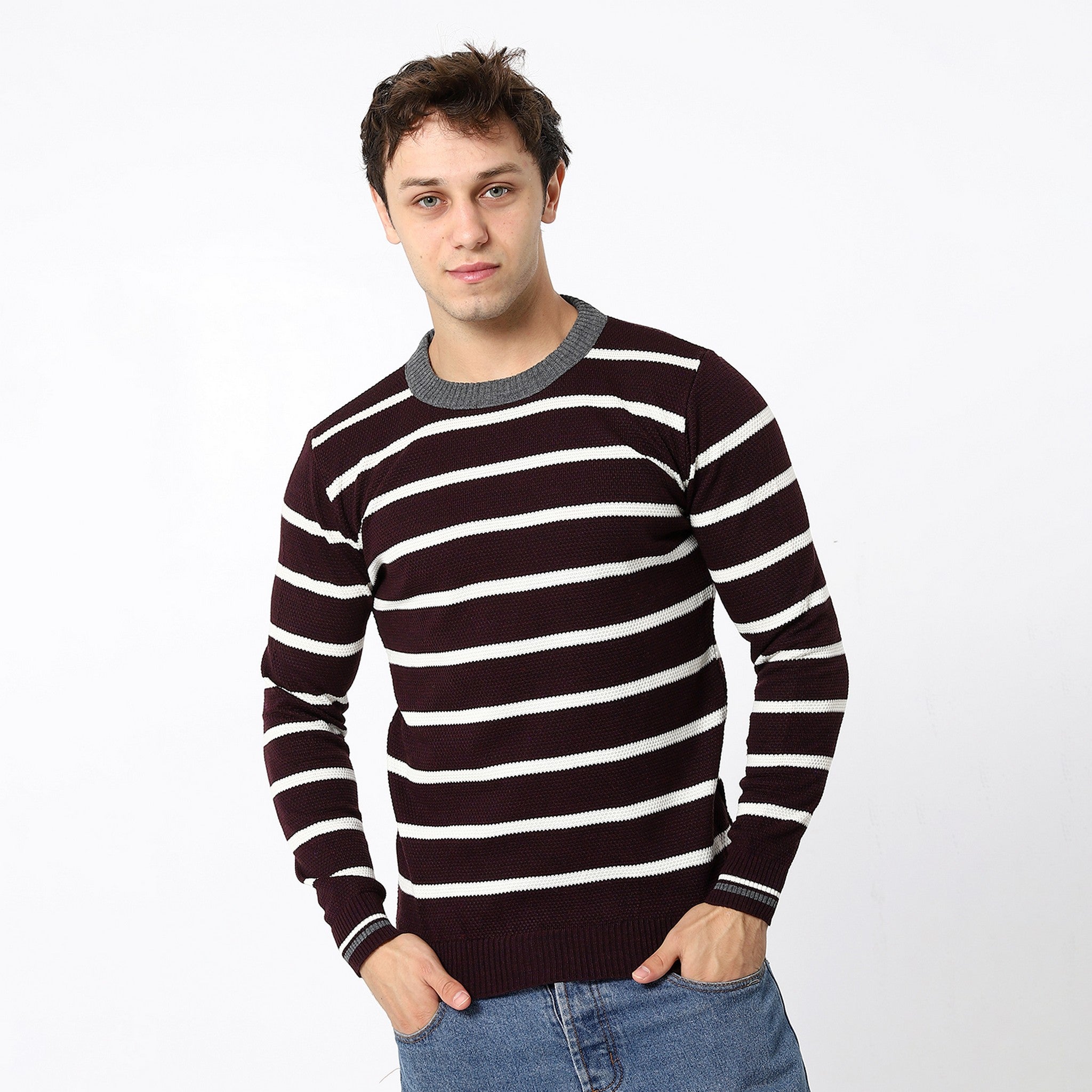 Tri-Tone Burnet Maroon, White & Grey Knitted Pullover