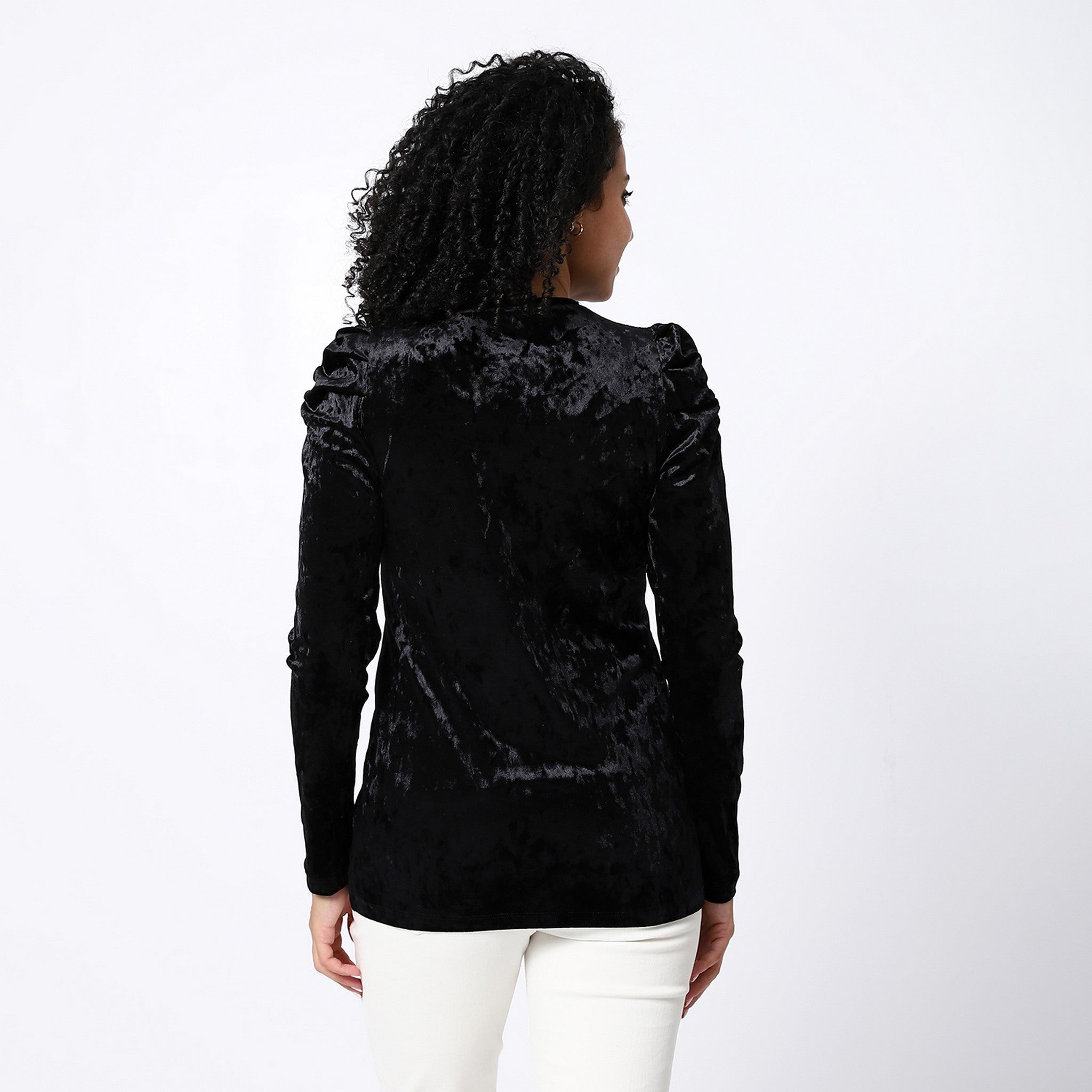 Decorated Puffed Shoulder Velvet Black Top