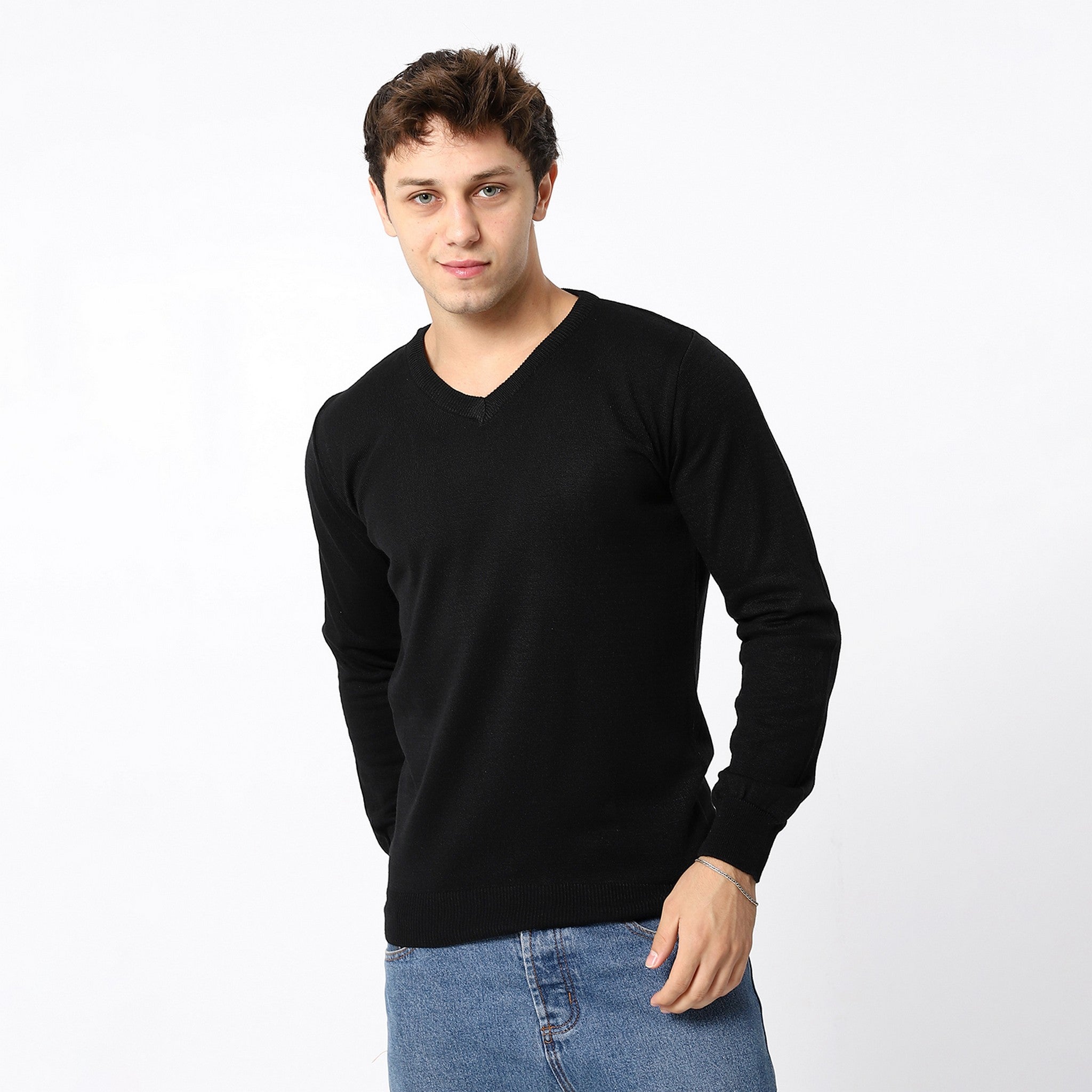 V-Neck Trendy Black Pullover