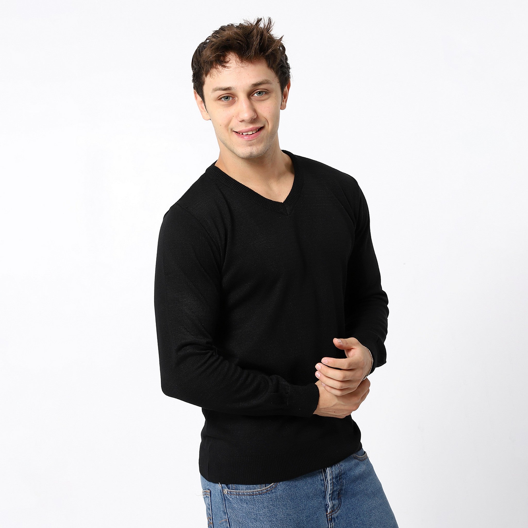 V-Neck Trendy Black Pullover