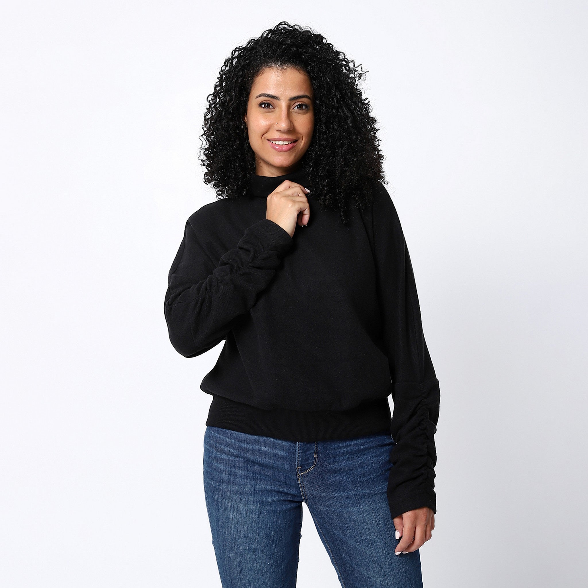 Turtle Neck Black Long Sweatshirt