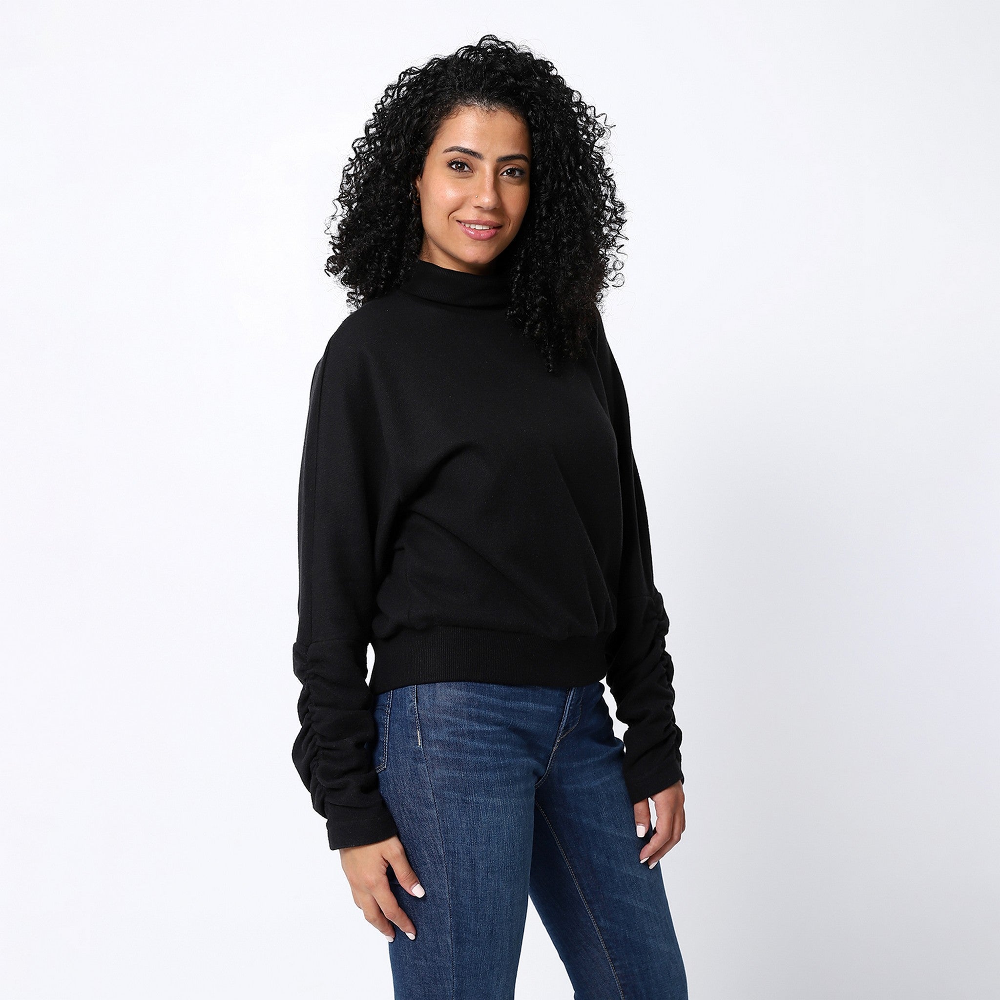 Turtle Neck Black Long Sweatshirt