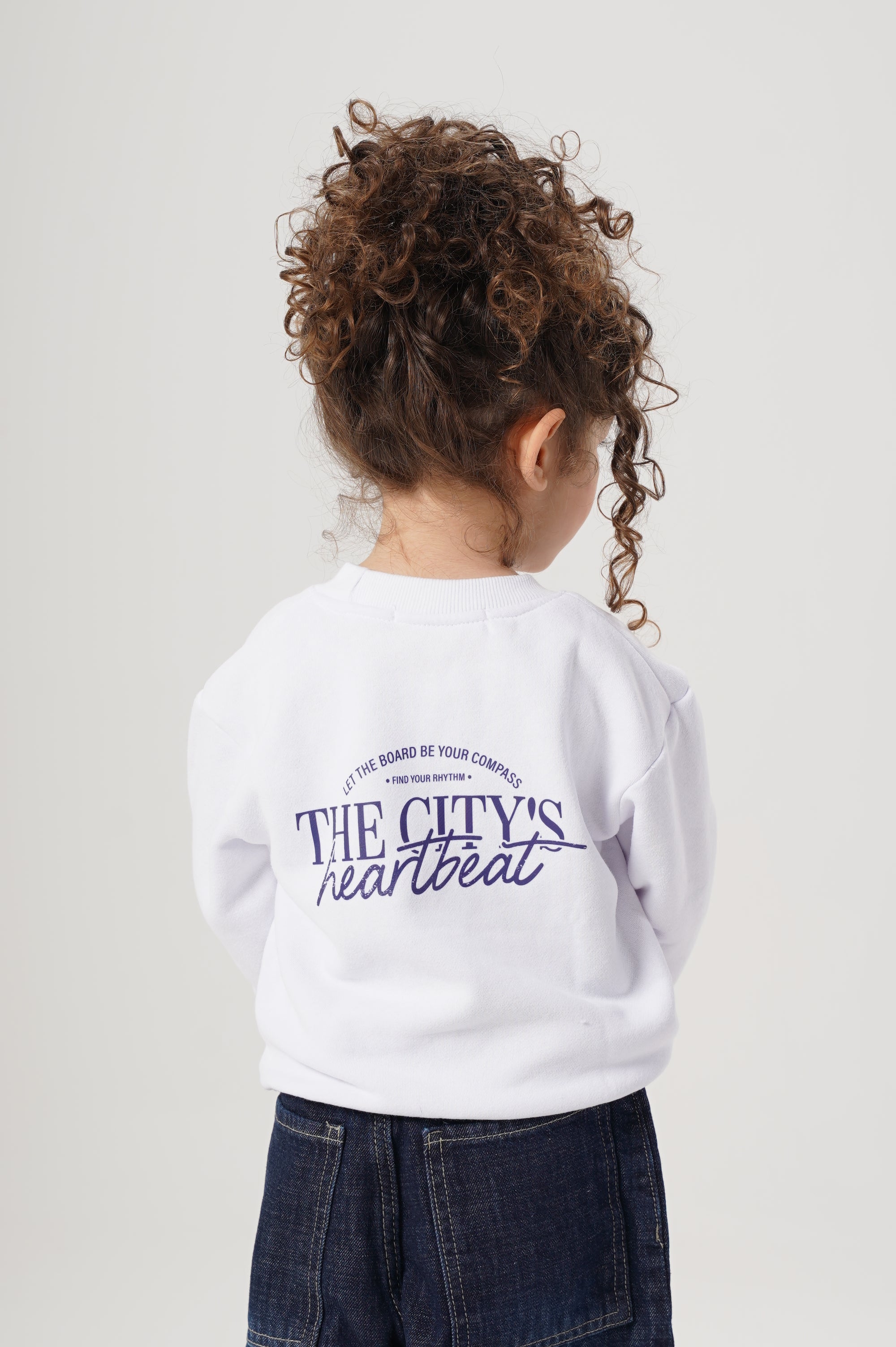 سويت شيرت بناتي مطبوع من الجهتين