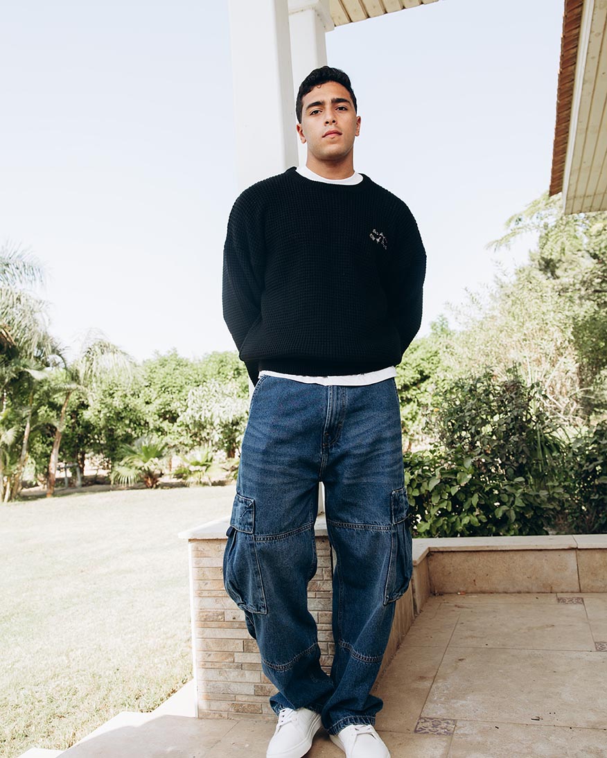 Embroidered Men Pullover