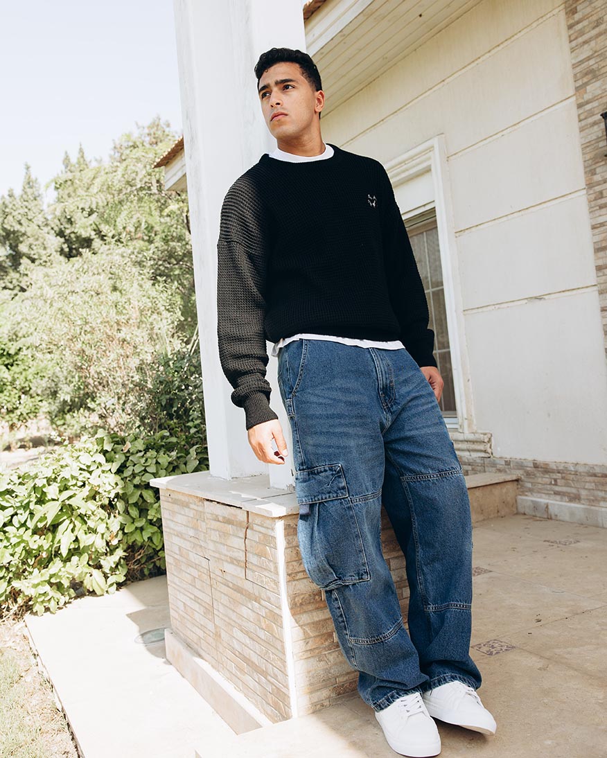 Embroidered Men Pullover