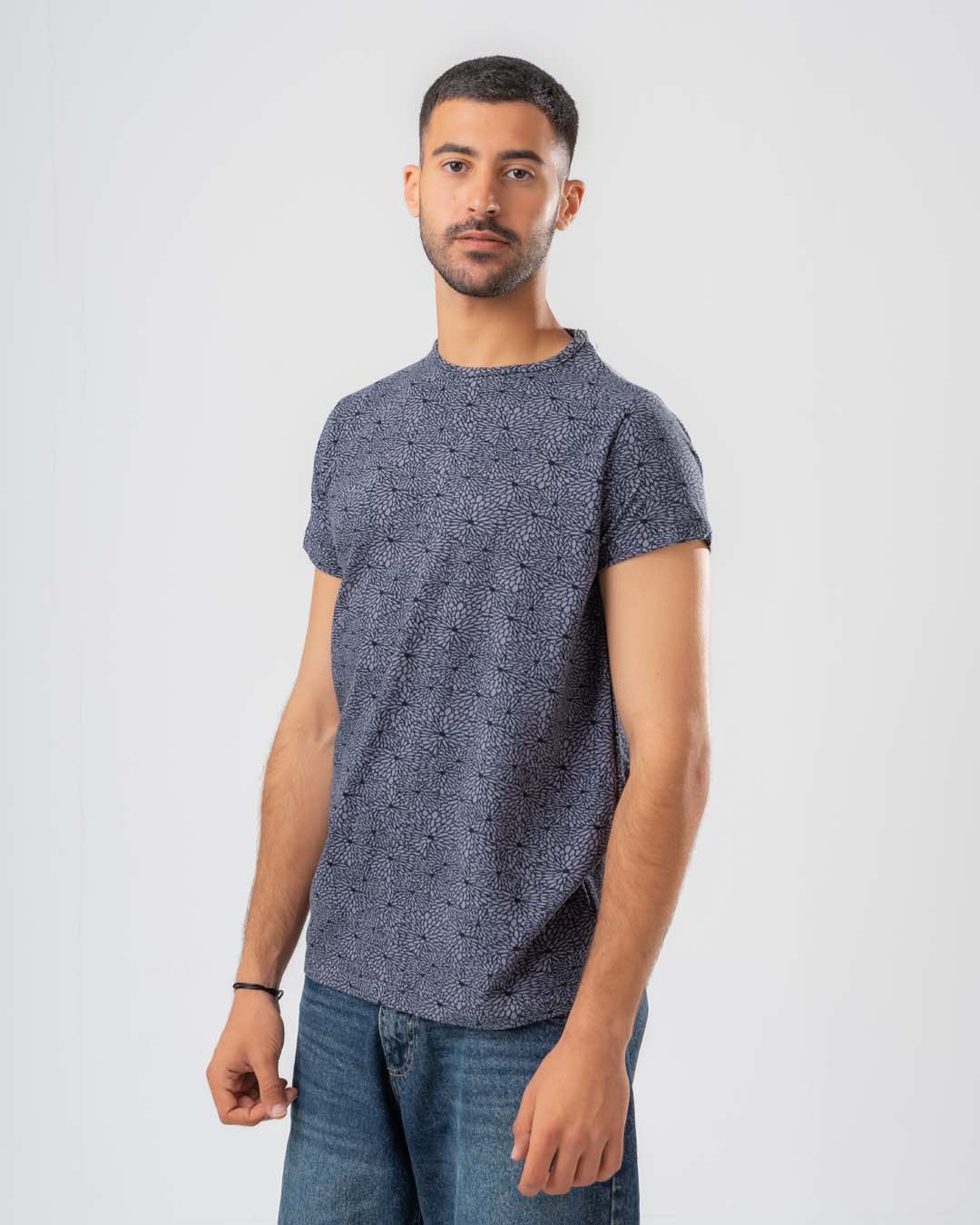 تي شيرت رجالي