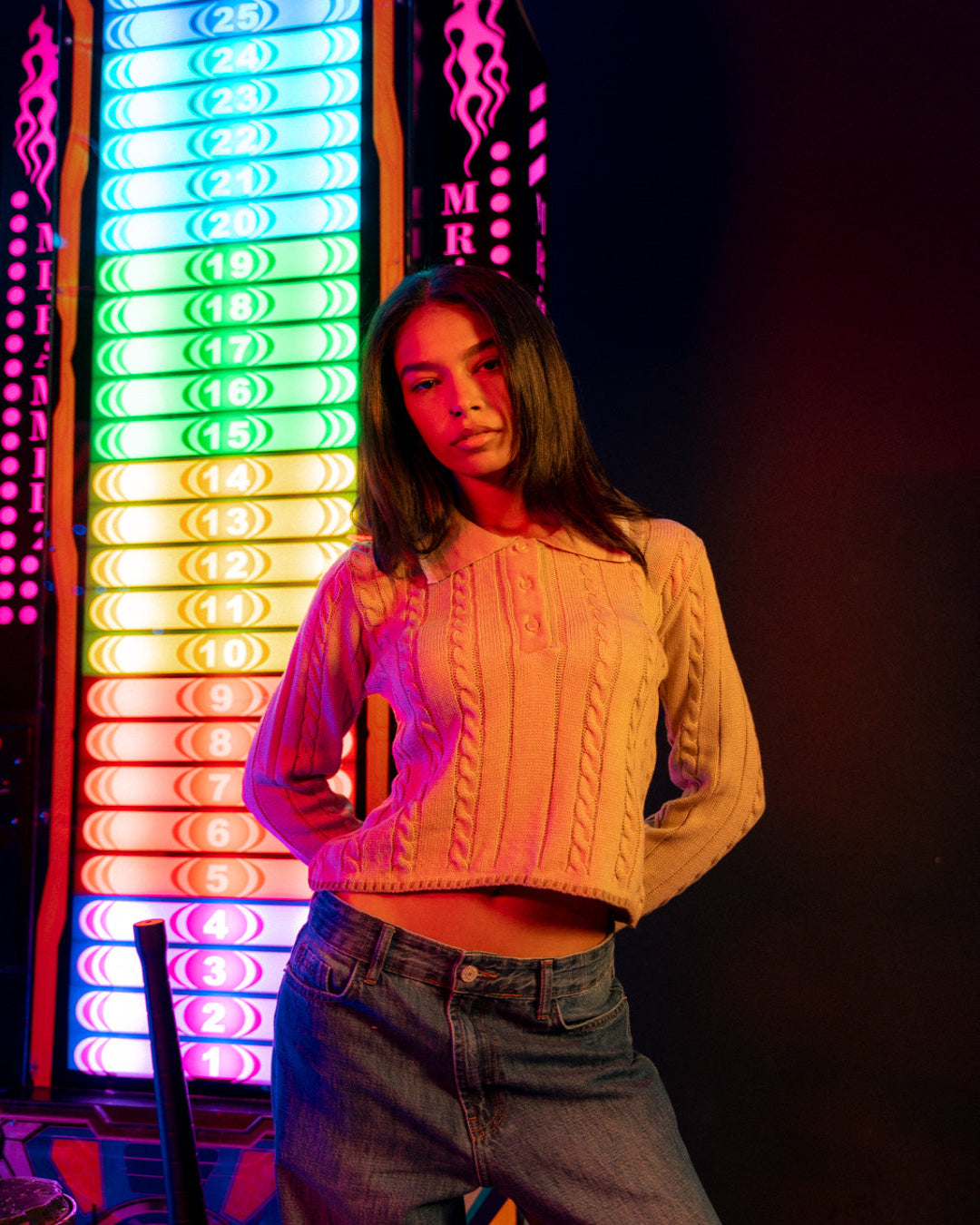 بلوفر نسائي مضفر