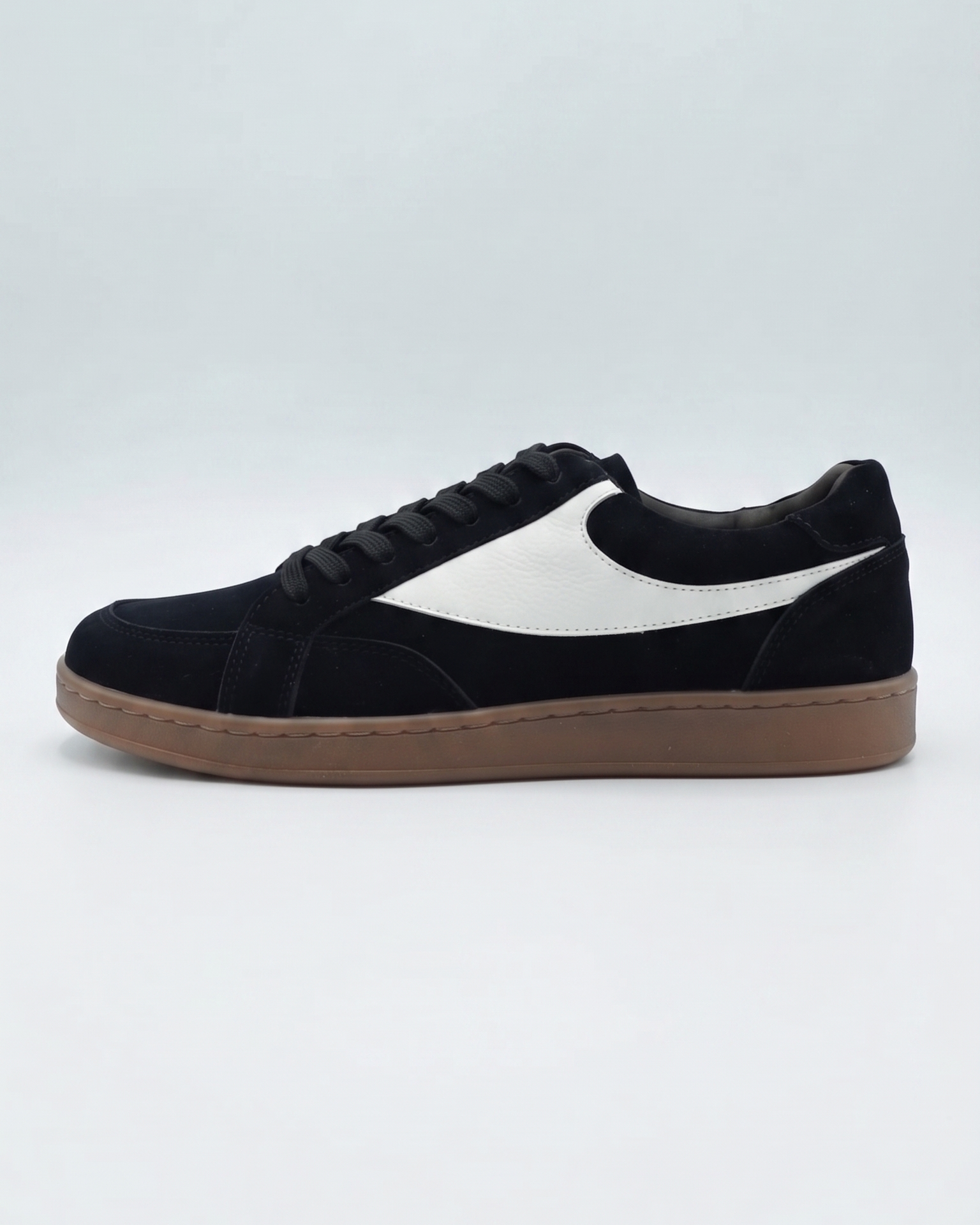 Men Flat Sneaker AD1