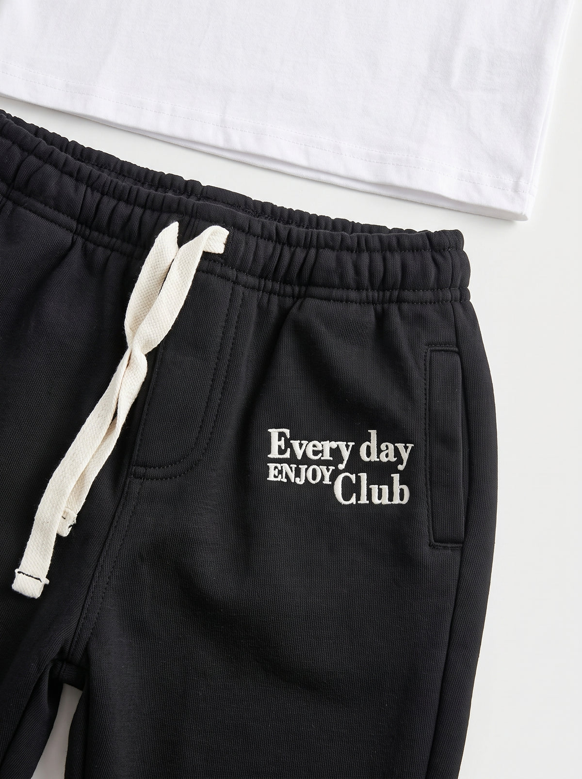 Boys Embroided Sweatpant