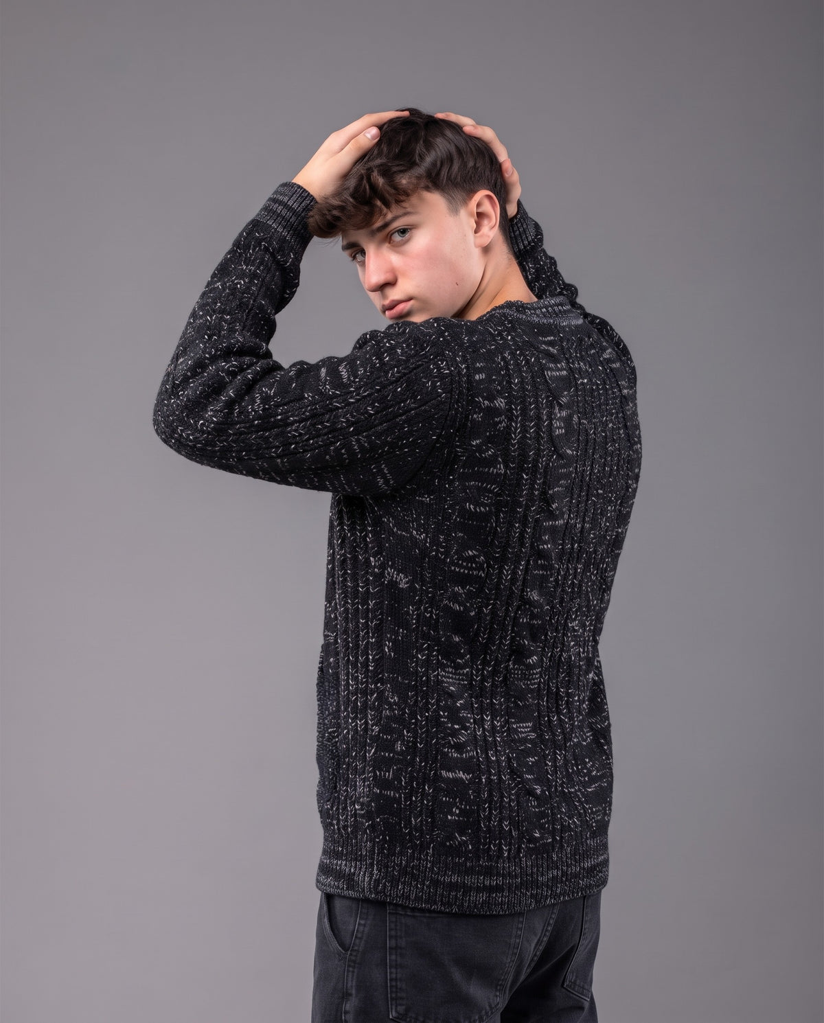 Men Pullover Round Neck