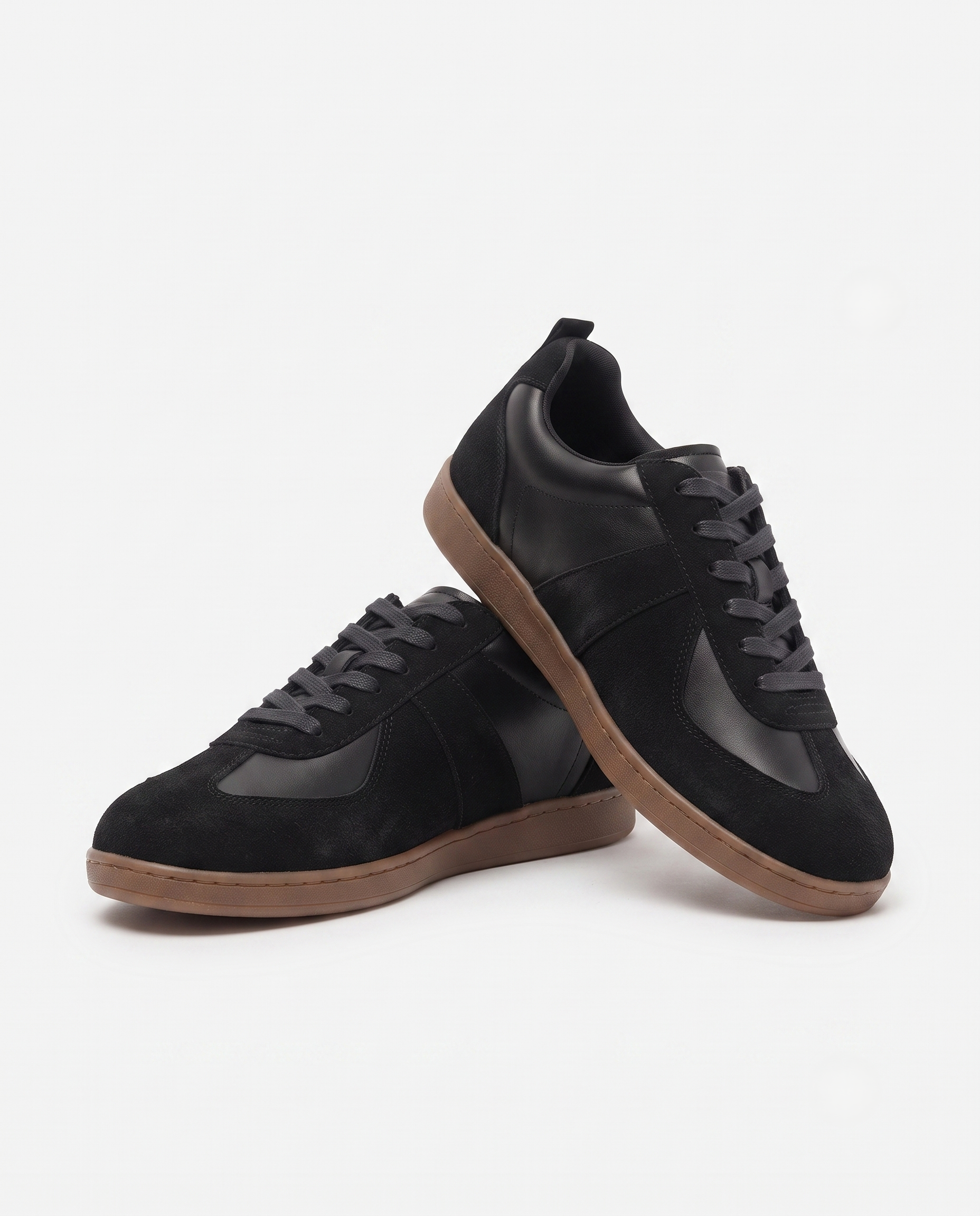 Men Flat Sneaker