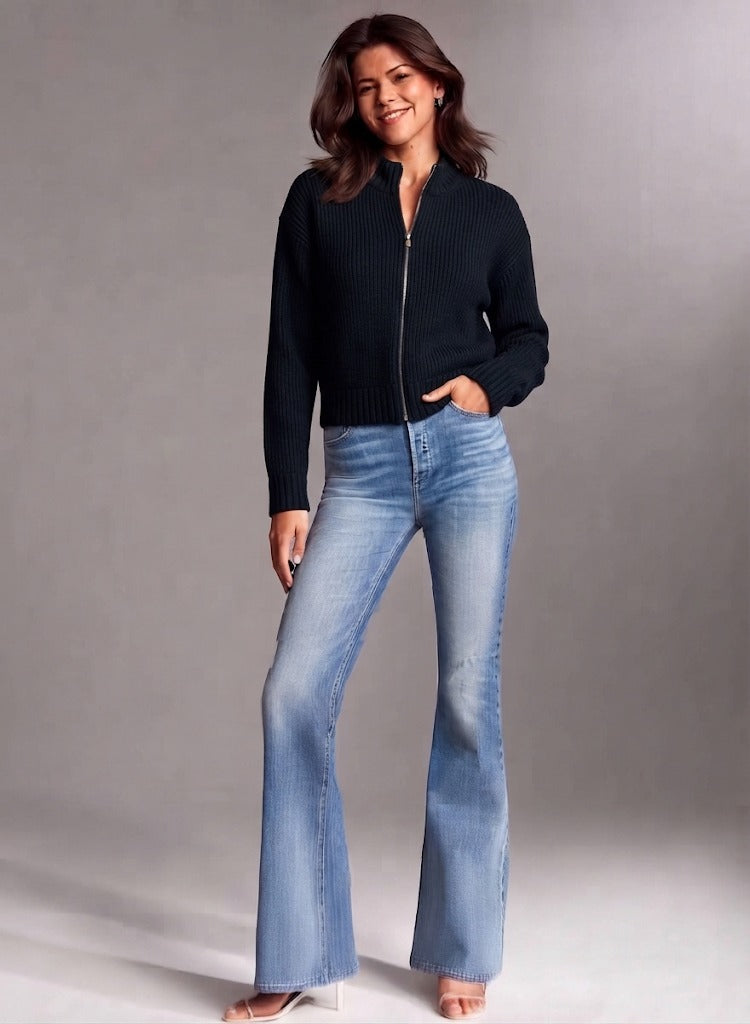 Women Pullover with Zipper
