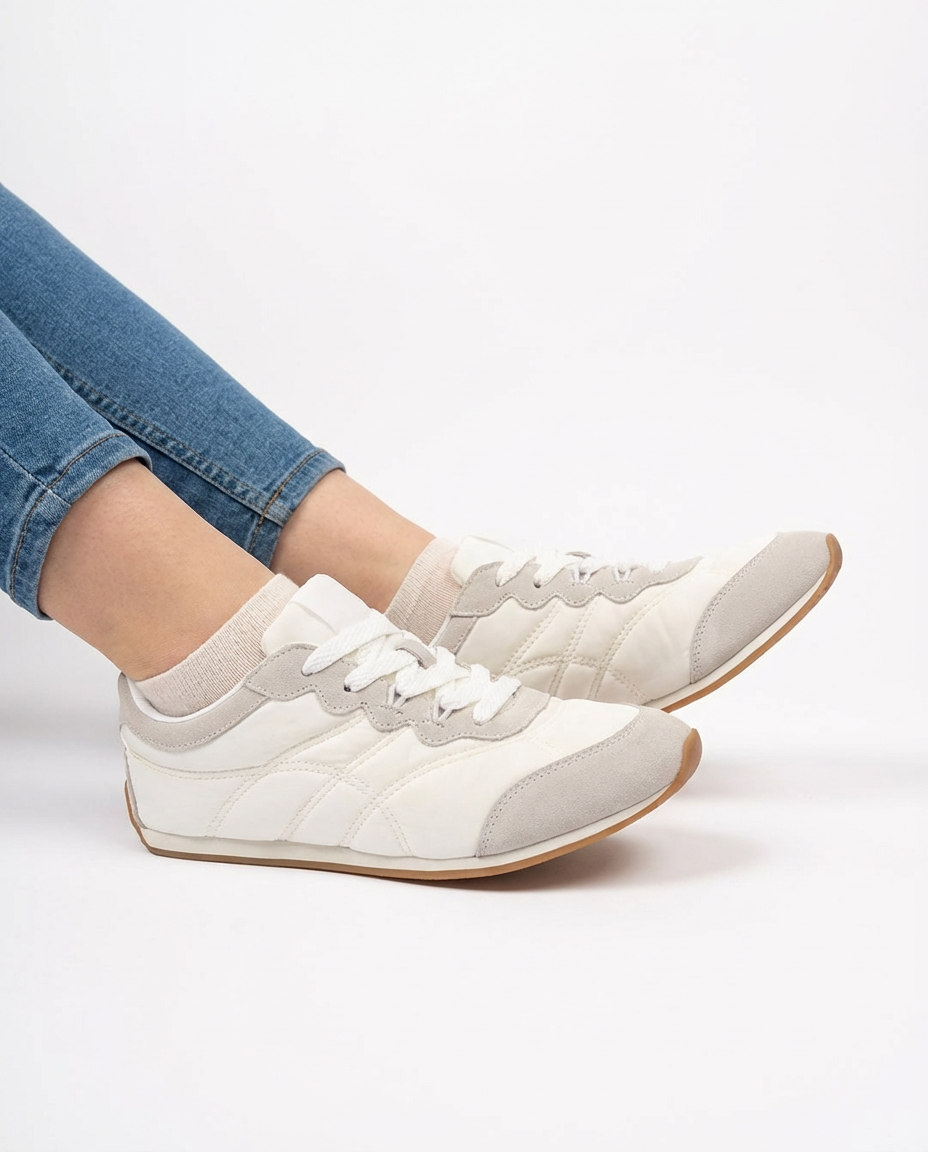 Women Flat Sneaker