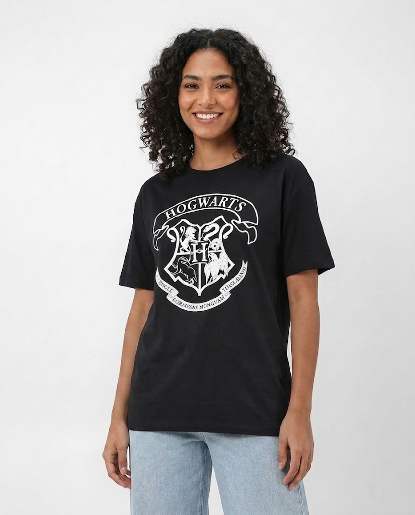 Women Hogwarts Print Half-Sleeve T-Shirt
